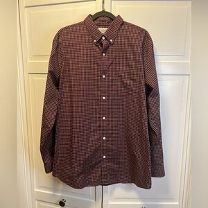 L.L. Bean Men's Traditional Fit Long Sleeve Maroon Checkered Button Down Shirt